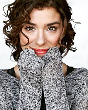 Official profile picture of Meg Cashel