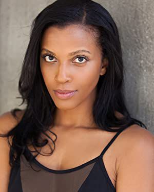 Official profile picture of Melanie Martin