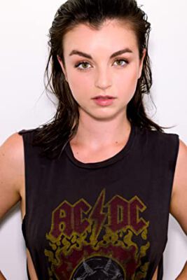 Official profile picture of Melany Smith