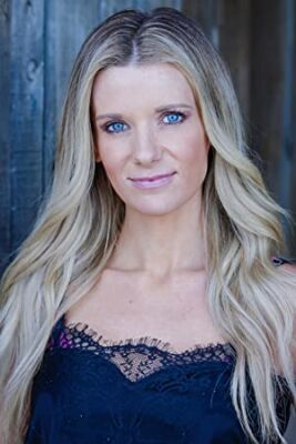 Official profile picture of Molly Brady