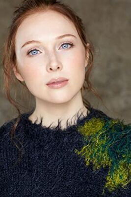 Official profile picture of Molly C. Quinn