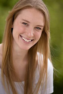 Official profile picture of Molly Maslak