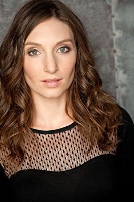 Official profile picture of Molly Schreiber