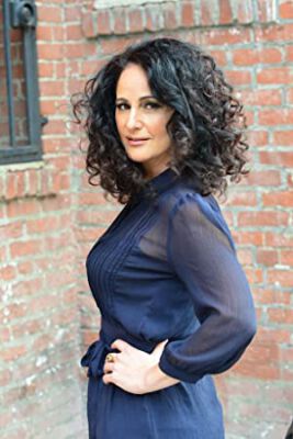 Official profile picture of Nadya Ginsburg