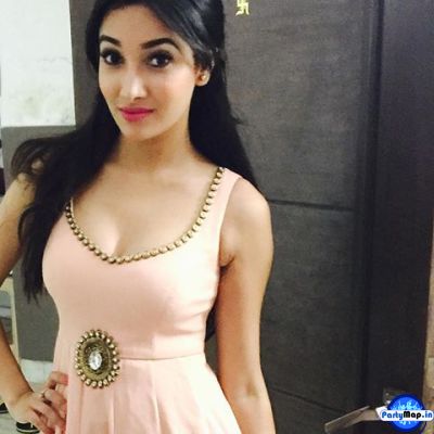 Photo of Nalini Negi at an appearance