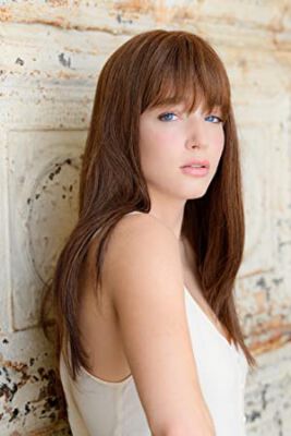 Official profile picture of Naomi Navarre