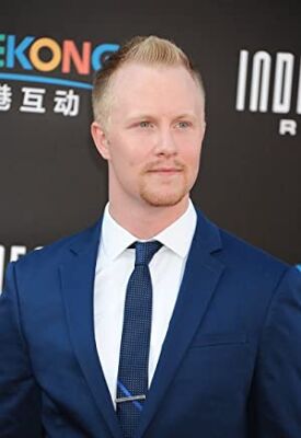 Official profile picture of Nate Warren