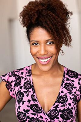Official profile picture of Nathalie Holmes