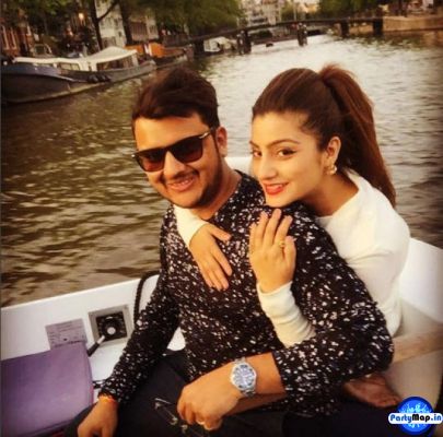 Photo of Neha Marda Agrawal at a concert