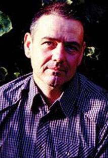 Official profile picture of Neil MacColl