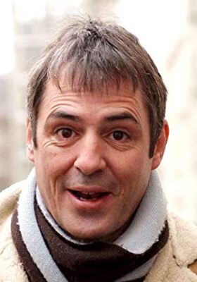 Official profile picture of Neil Morrissey