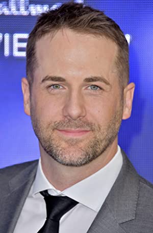 Official profile picture of Niall Matter