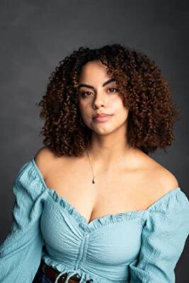 Official profile picture of Nicole Castillo-Mavromatis