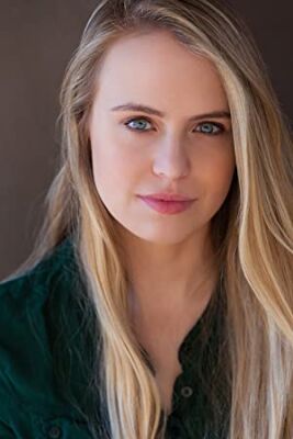 Official profile picture of Nicolette Goetz