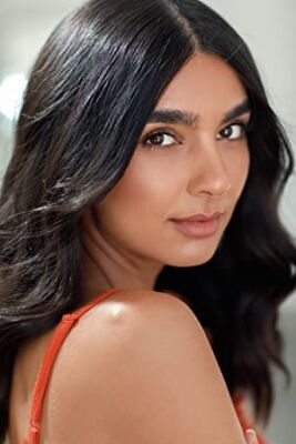 Official profile picture of Nida Khurshid