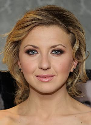 Official profile picture of Nina Arianda