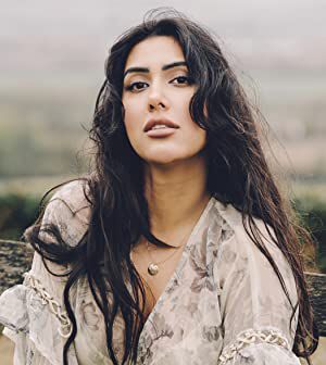 Official profile picture of Nisha Aaliya