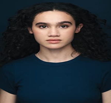 Official profile picture of Olivia Holguín