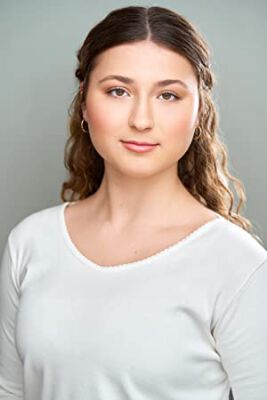 Official profile picture of Oona Girton-Marshall