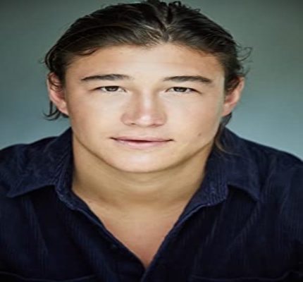 Official profile picture of Oscar Mitchell