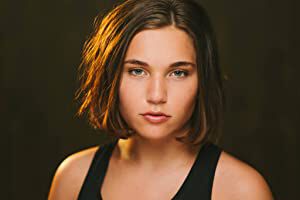 Official profile picture of Paige McKenzie