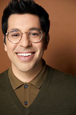 Official profile picture of Paul Guzman