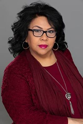 Official profile picture of Pauline Nowakowski