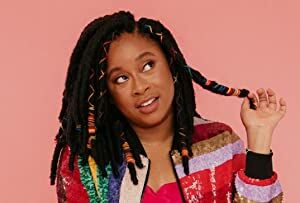 Official profile picture of Phoebe Robinson