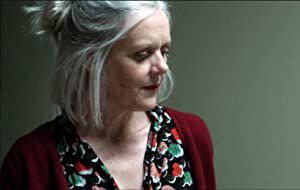 Official profile picture of Polly Kemp