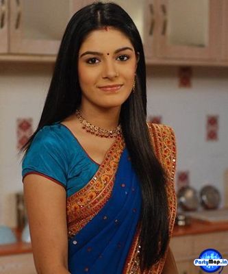 Photo of Pooja Gaur at a concert