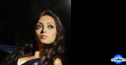 Photo of Pooja Salvi at a concert