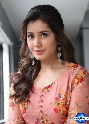 Photo of Raashi Khanna at an appearance