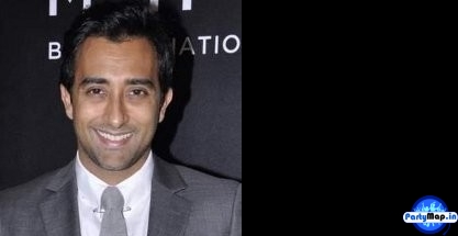 Photo of Rahul Khanna at a show