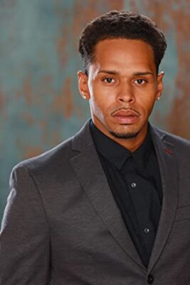 Official profile picture of Ralph Thomas