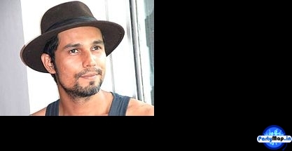 Photo of Randep Hooda at a show