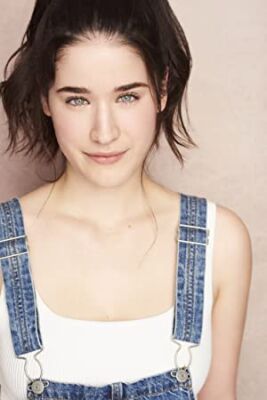 Official profile picture of Rebecca Huey