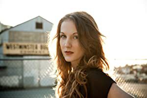Official profile picture of Rebecca Strom