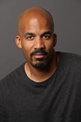 Official profile picture of Reggie Austin