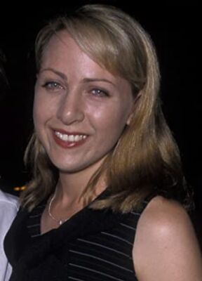 Official profile picture of Renée Estevez