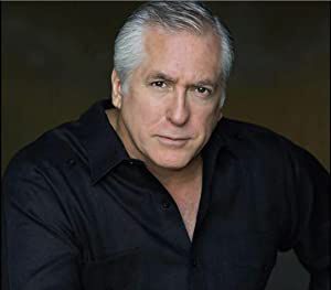 Official profile picture of Roberto Escobar