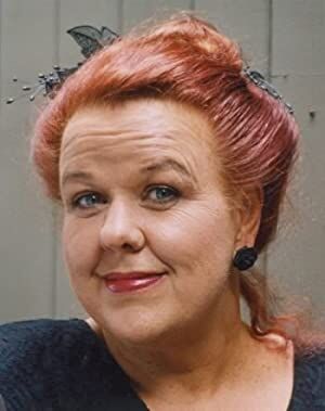Official profile picture of Robyn Reede