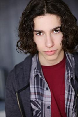 Official profile picture of Roman Dean George