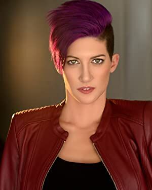 Official profile picture of Roni Locke