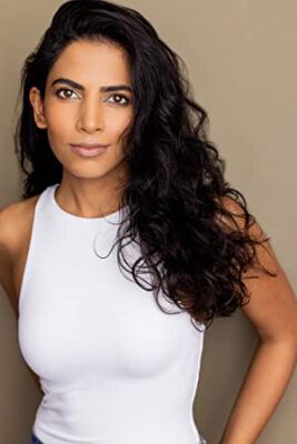 Official profile picture of Roshni Shukla