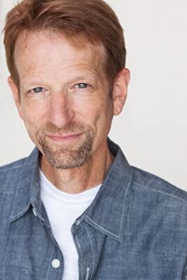 Official profile picture of Ross Kramer