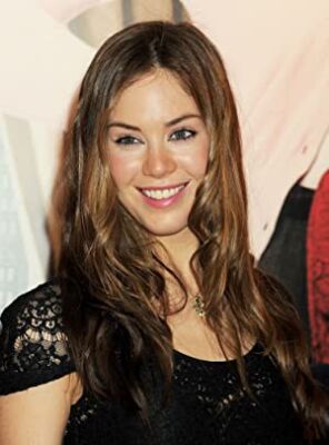 Official profile picture of Roxanne McKee