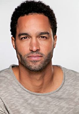 Official profile picture of Russell Thomas