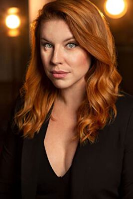 Official profile picture of Samantha Elkins