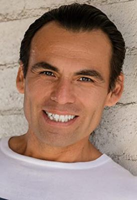 Official profile picture of Santiago Postigo