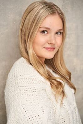 Official profile picture of Sarah Borne